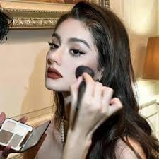 Cherry L. avatar